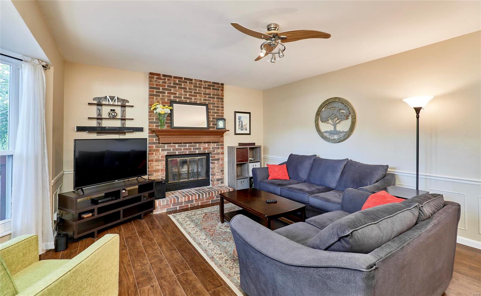 1063 Oakwood Farms Lane
