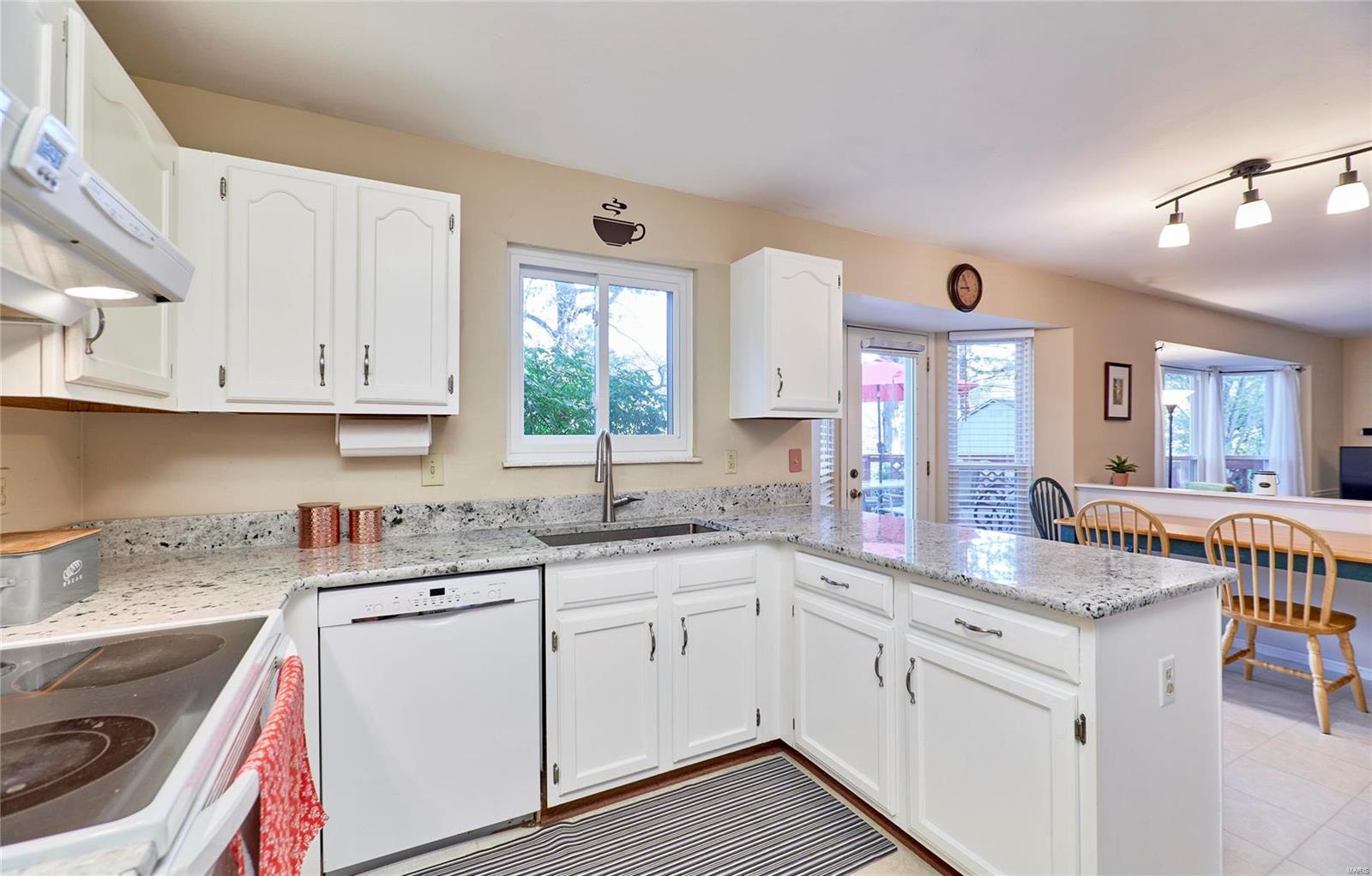 1063 Oakwood Farms Lane