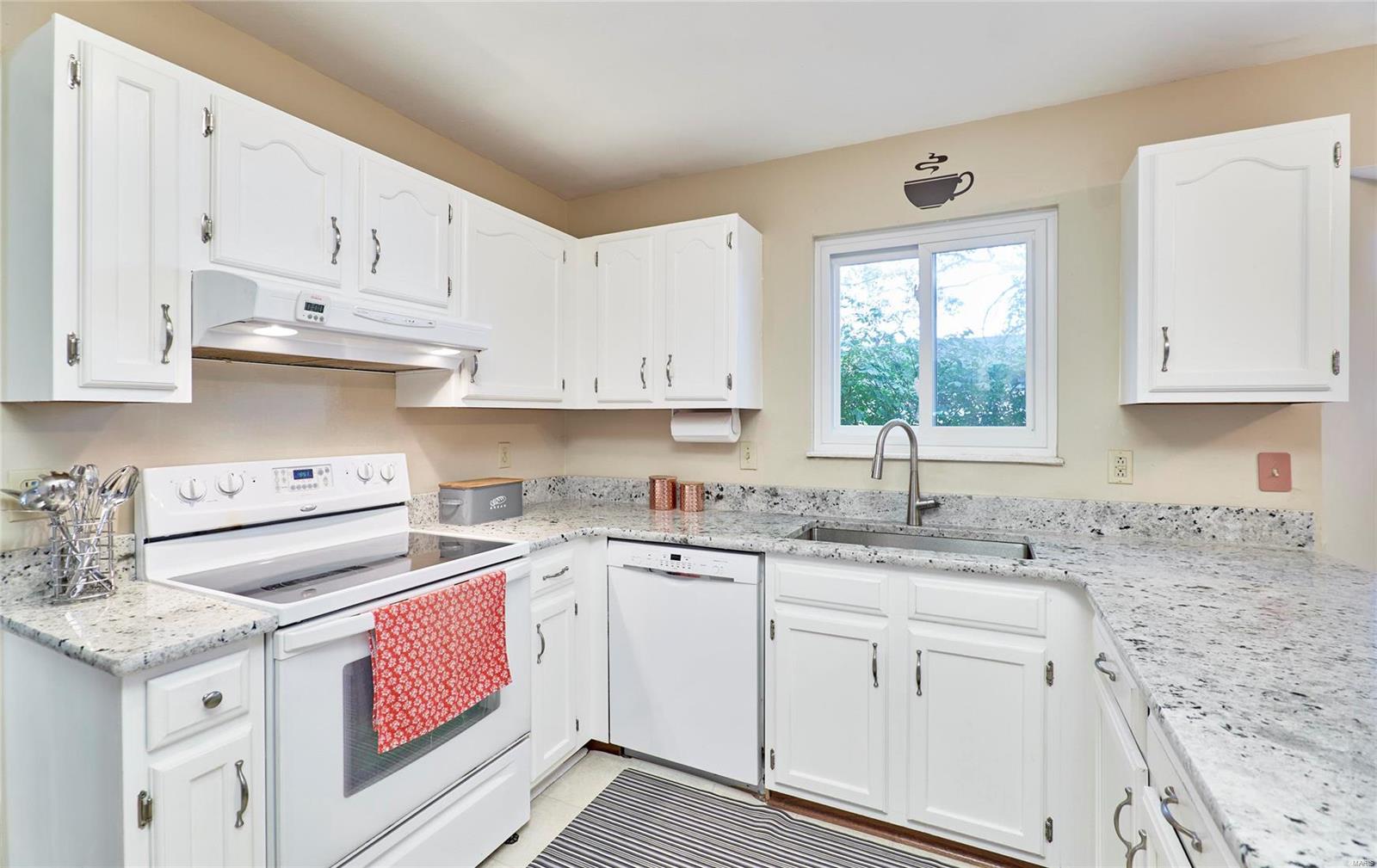1063 Oakwood Farms Lane