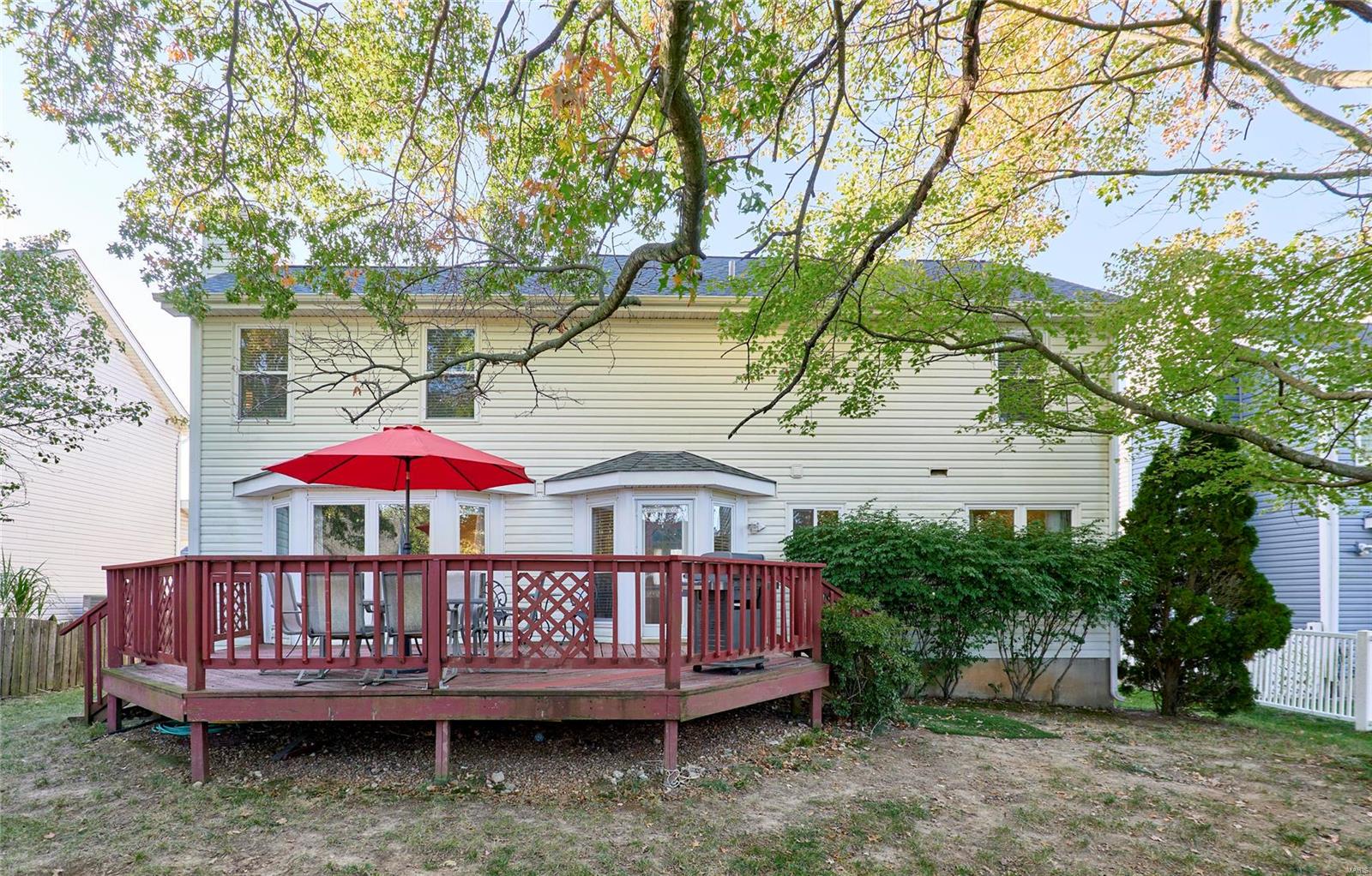 1063 Oakwood Farms Lane