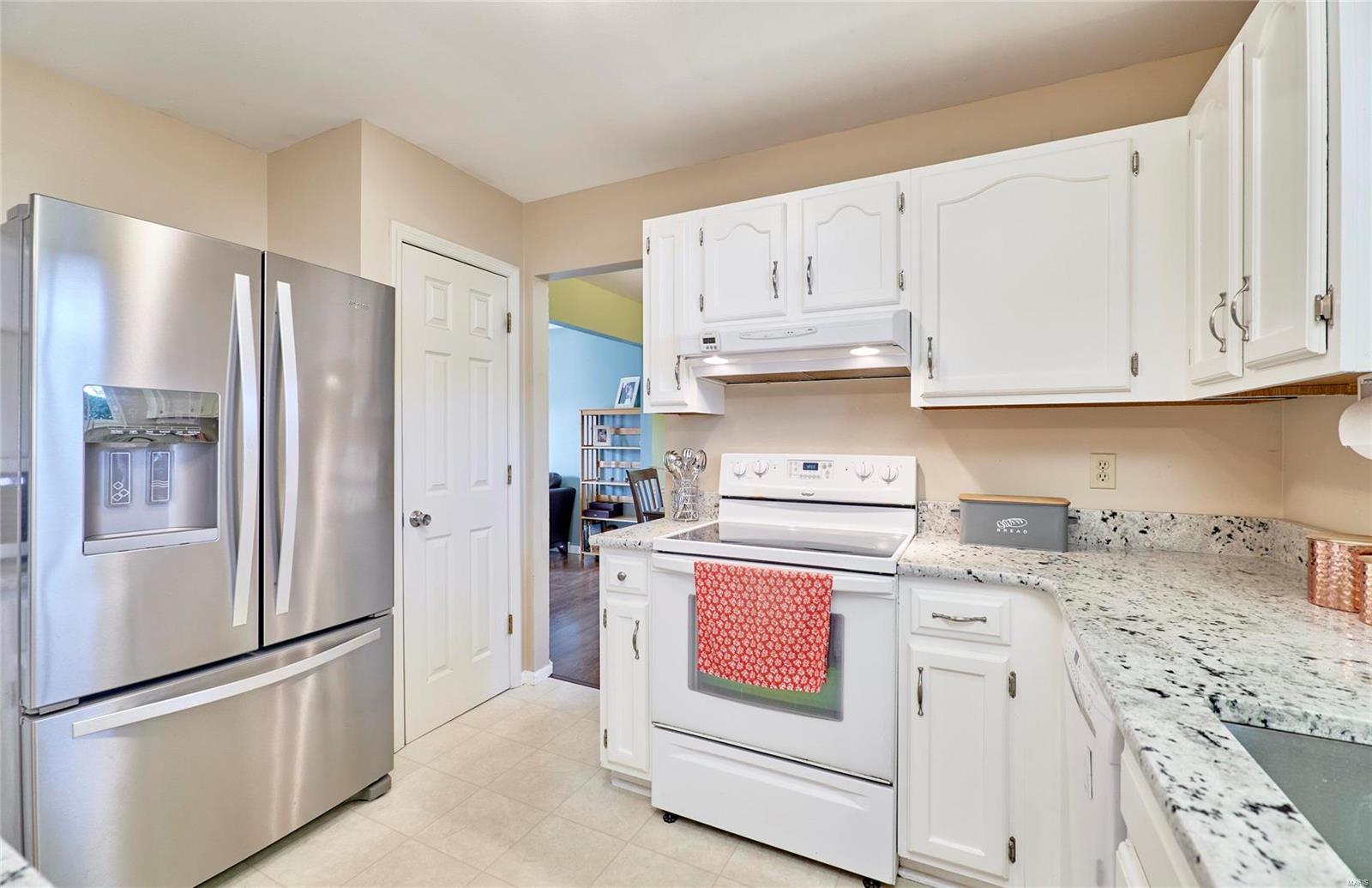 1063 Oakwood Farms Lane