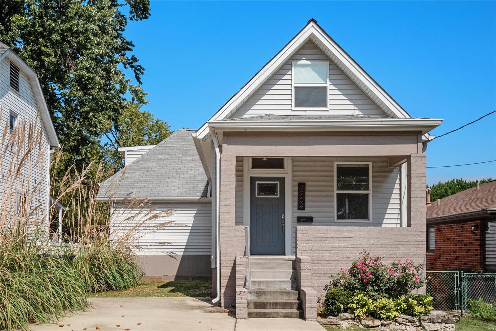 7209 Arsenal Street