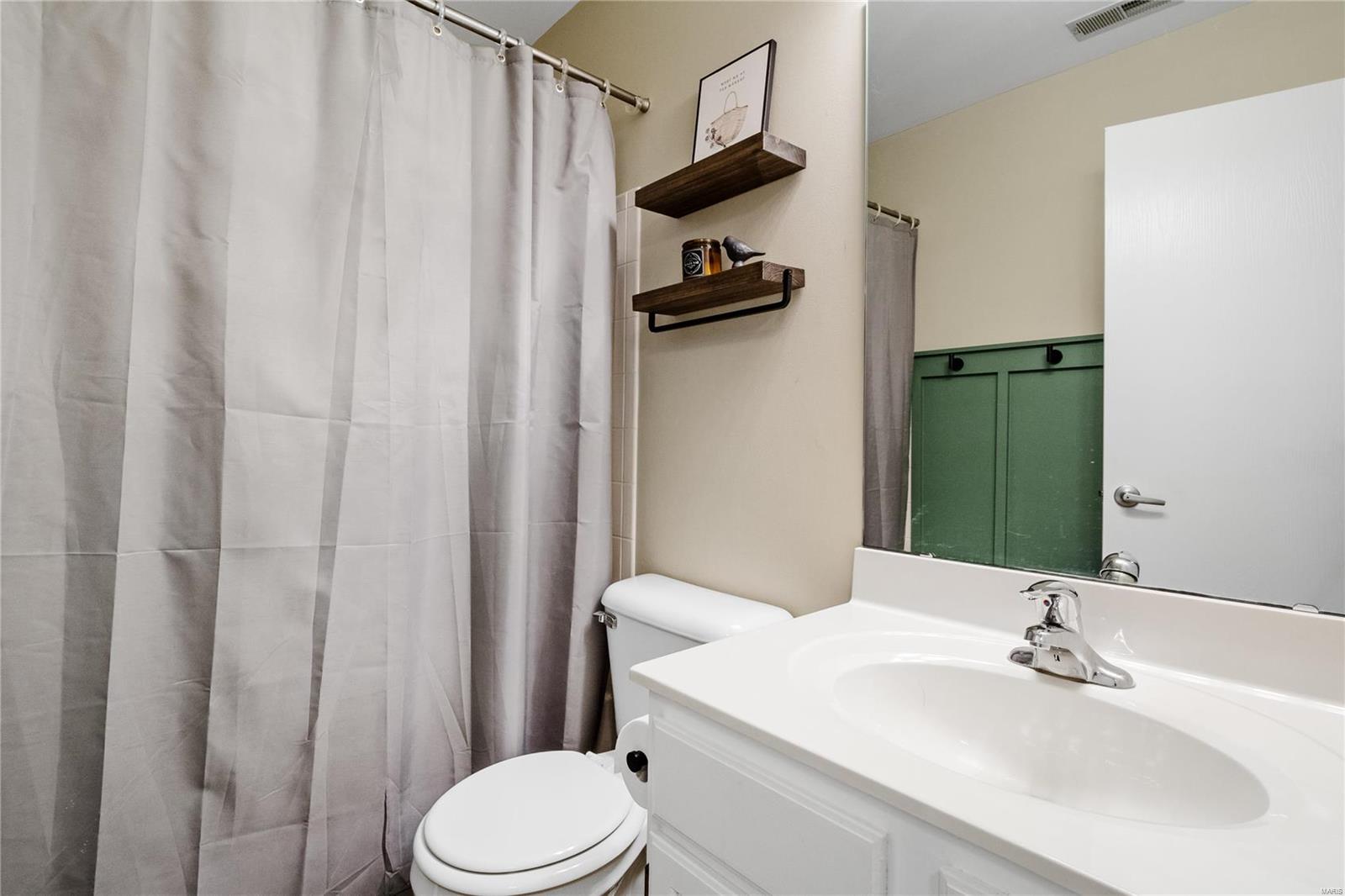 16559 Victoria Crossing Drive Unit: L