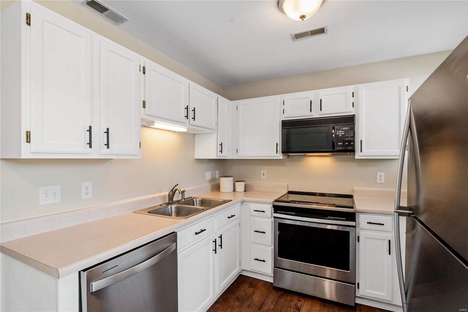 16559 Victoria Crossing Drive Unit: L