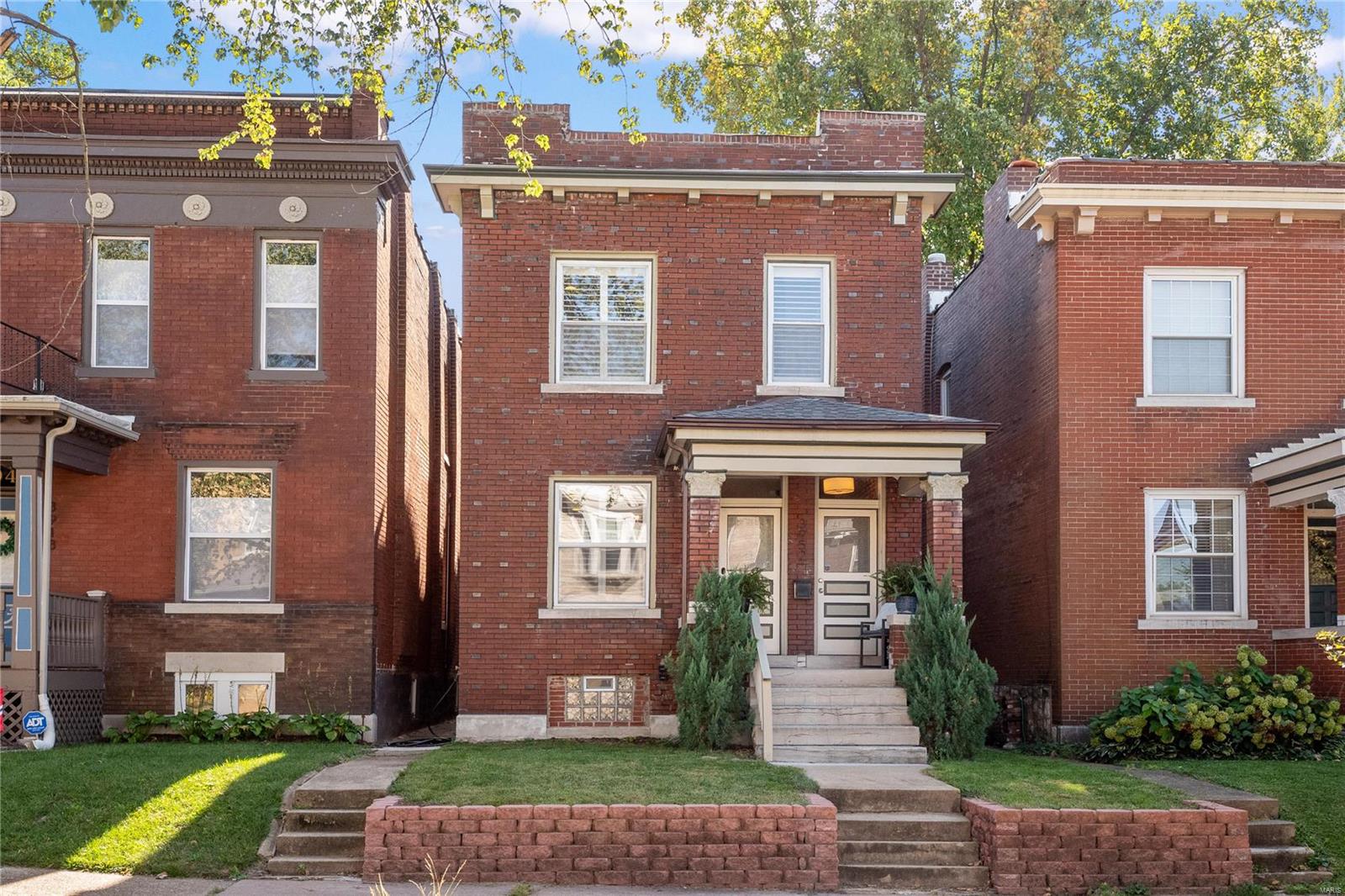 3952 Botanical Avenue