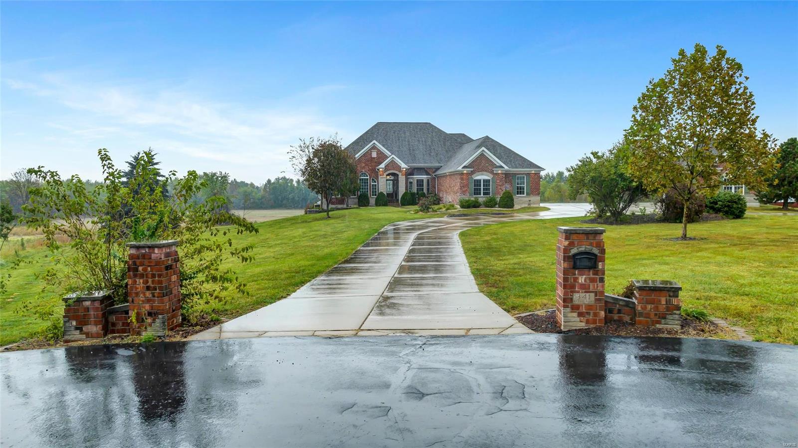 341 N Quail Point Drive