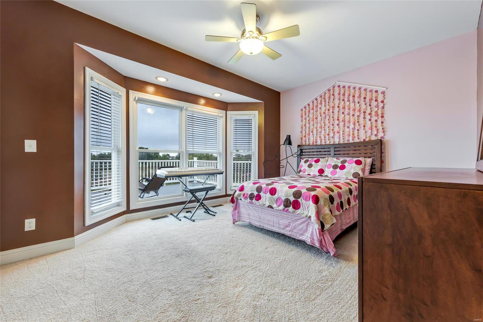 341 N Quail Point Drive