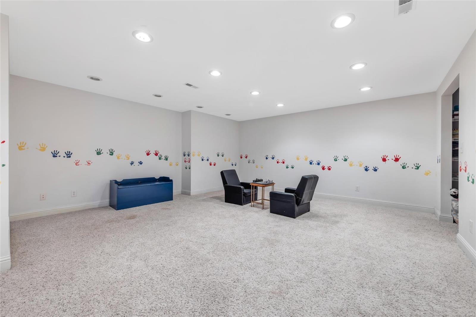 341 N Quail Point Drive