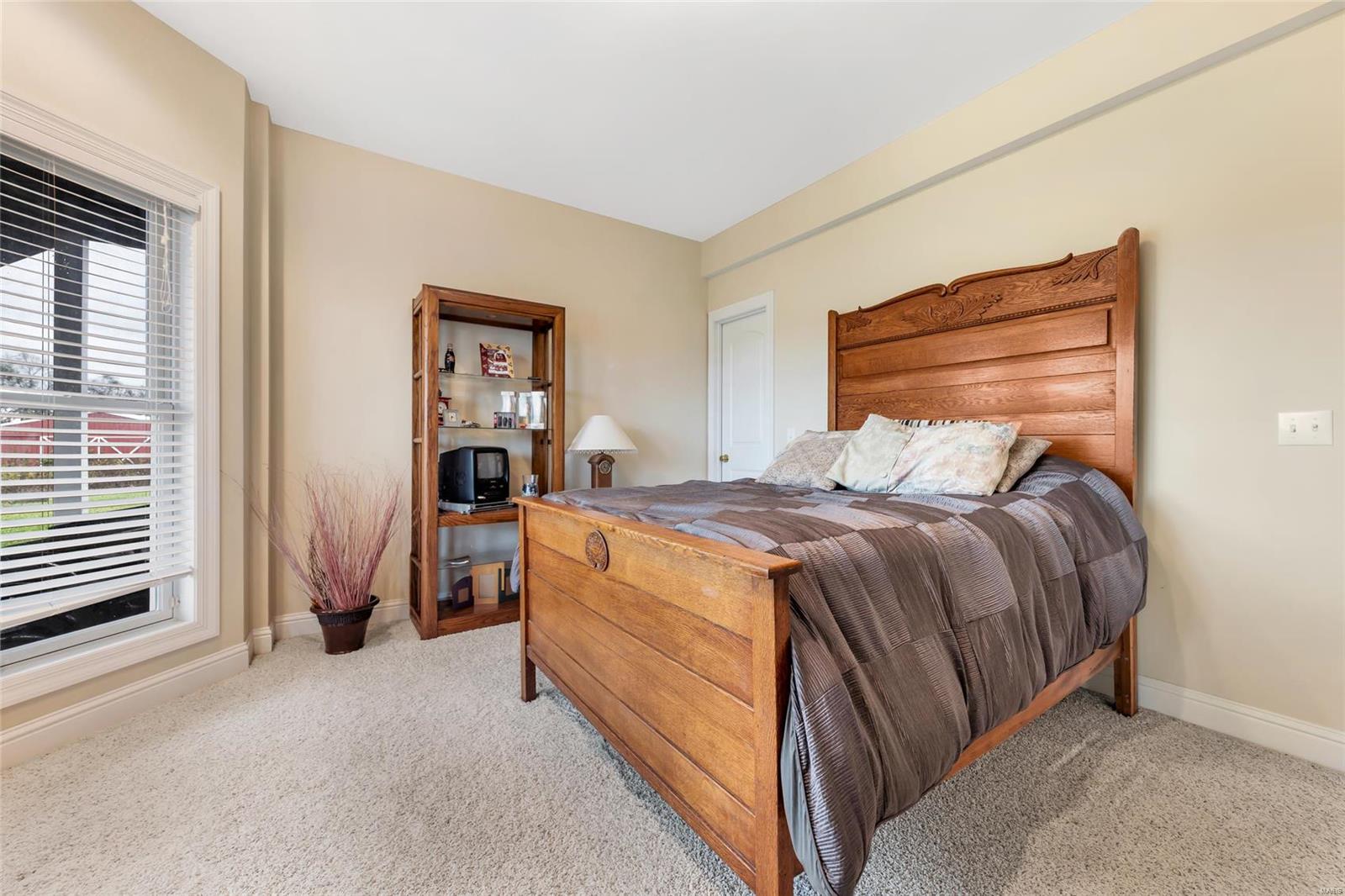 341 N Quail Point Drive