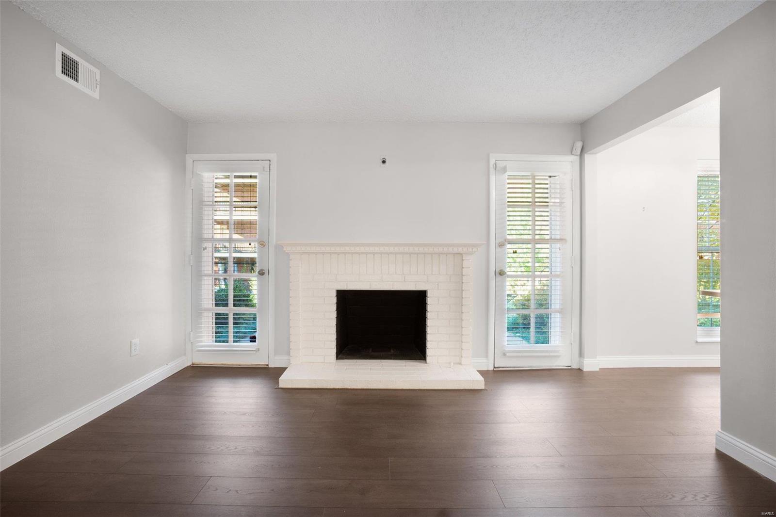 10358 Chimney Rock Drive Unit: 6