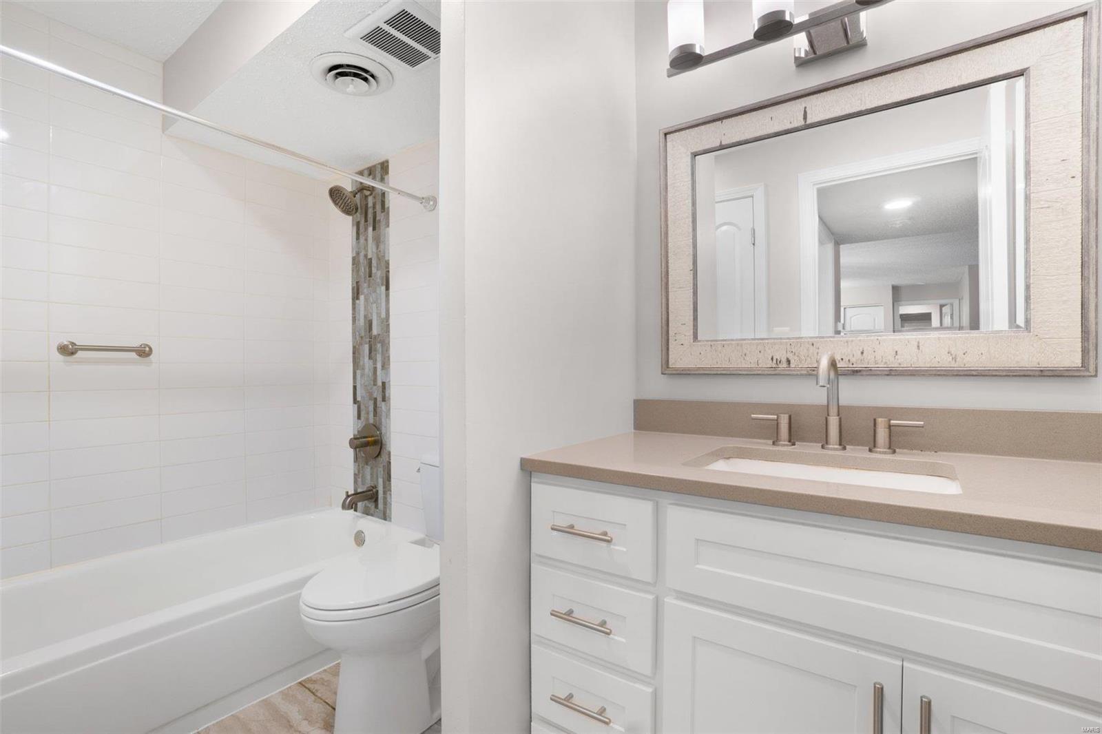 10358 Chimney Rock Drive Unit: 6