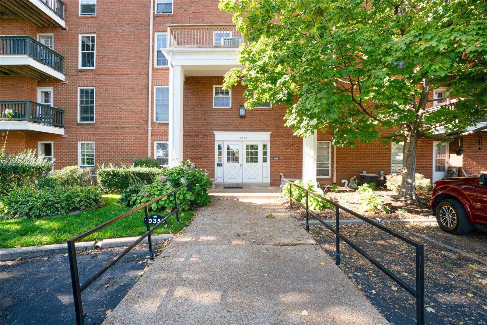 10358 Chimney Rock Drive Unit: 6