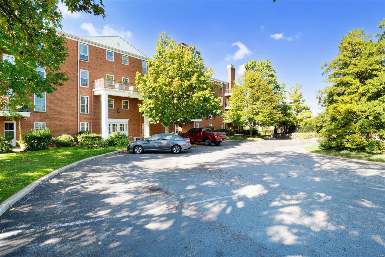 10358 Chimney Rock Drive Unit: 6