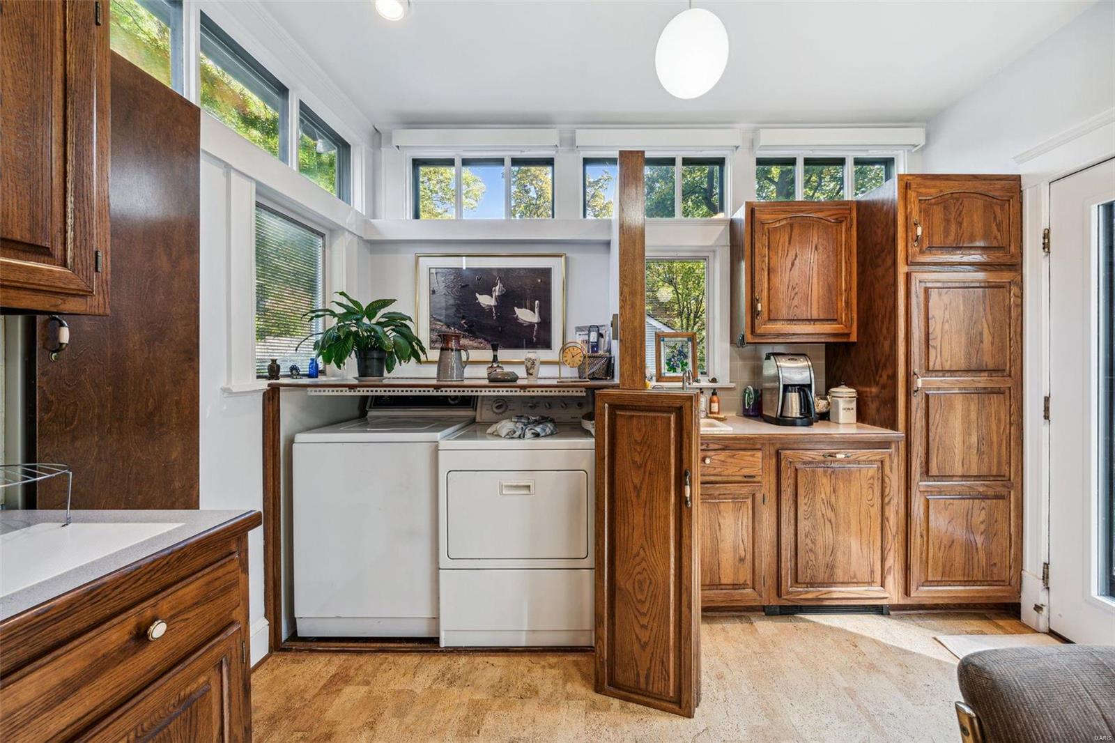 306 Sylvester Avenue