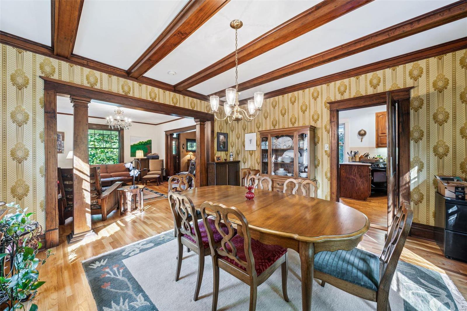 306 Sylvester Avenue