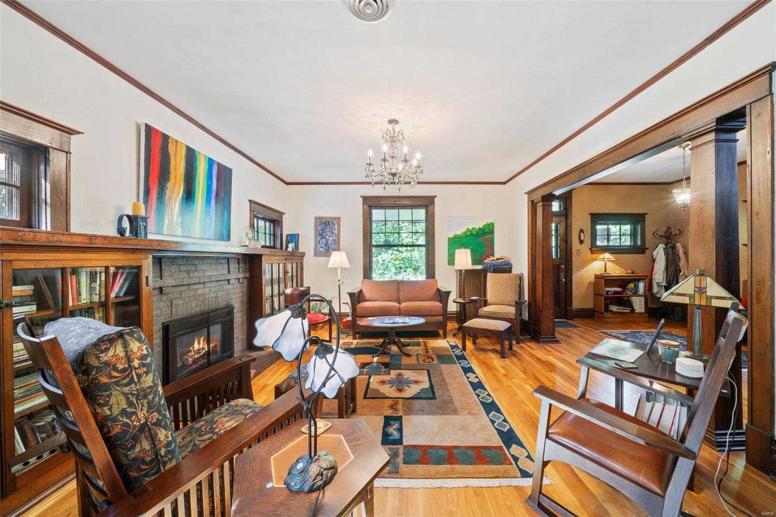 306 Sylvester Avenue