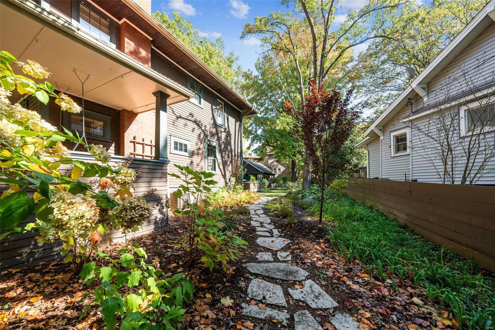 306 Sylvester Avenue