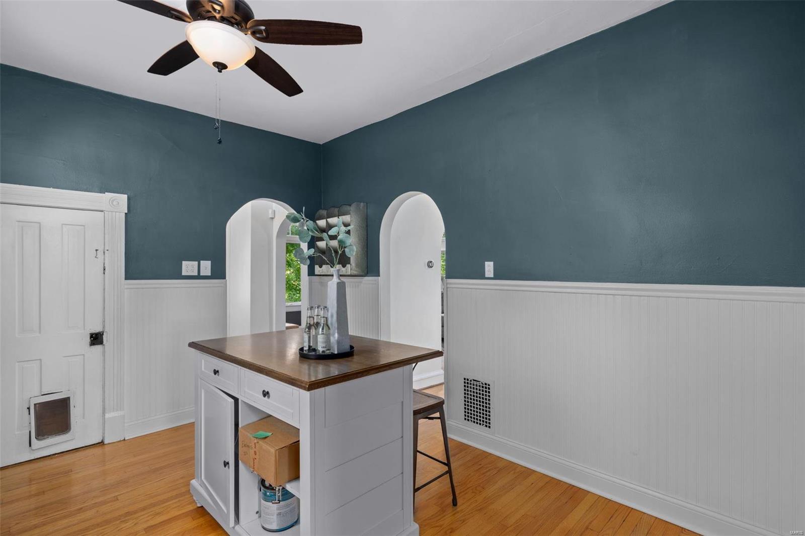 6941 Marquette Avenue