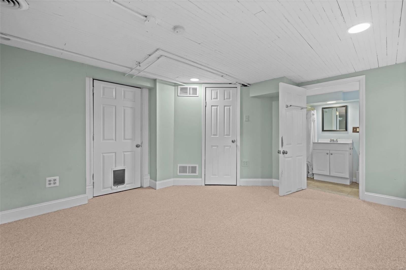 6941 Marquette Avenue