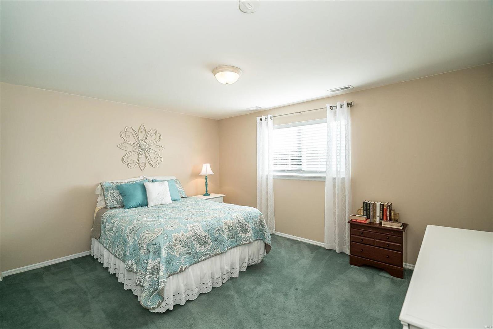 5009 Nicholas Ridge Drive