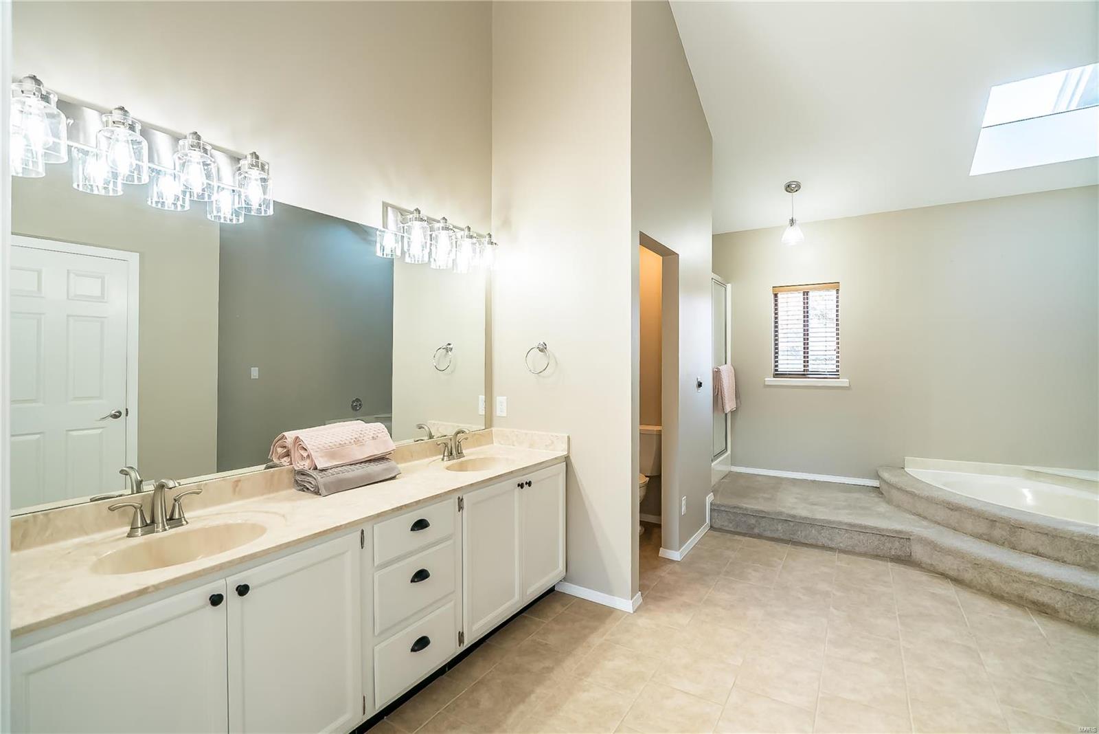 801 Kipling Way Unit: f