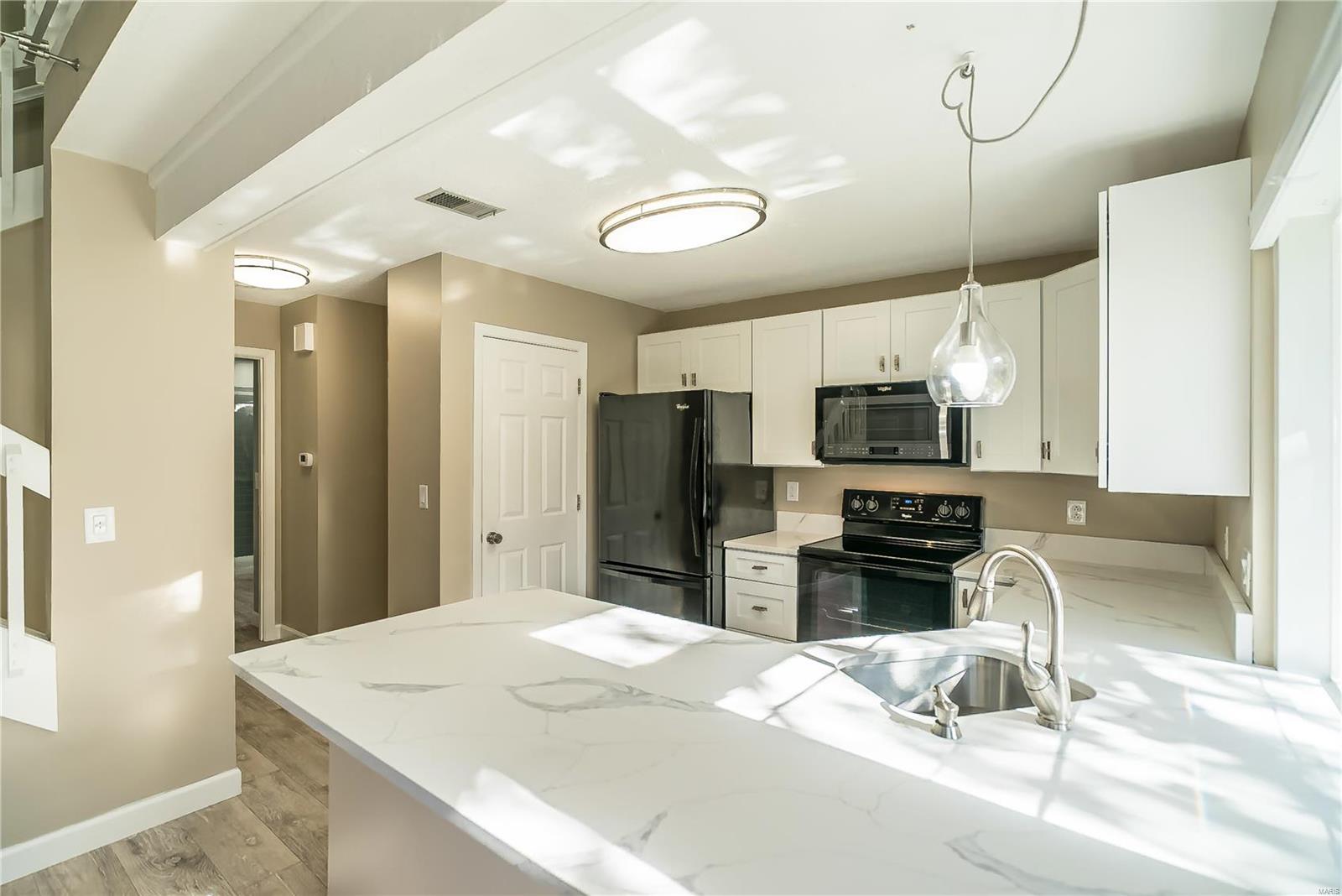 801 Kipling Way Unit: f