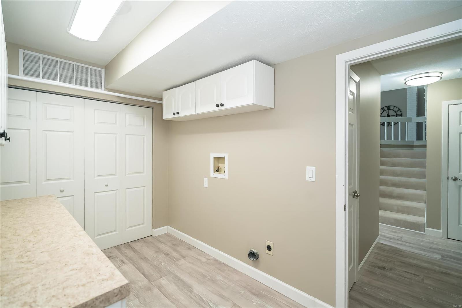 801 Kipling Way Unit: f
