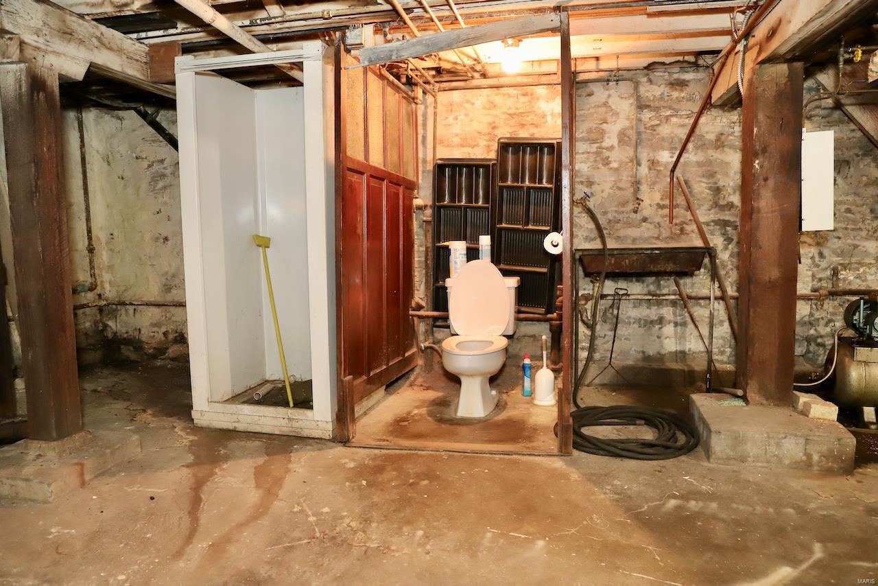 5530 Virginia Avenue