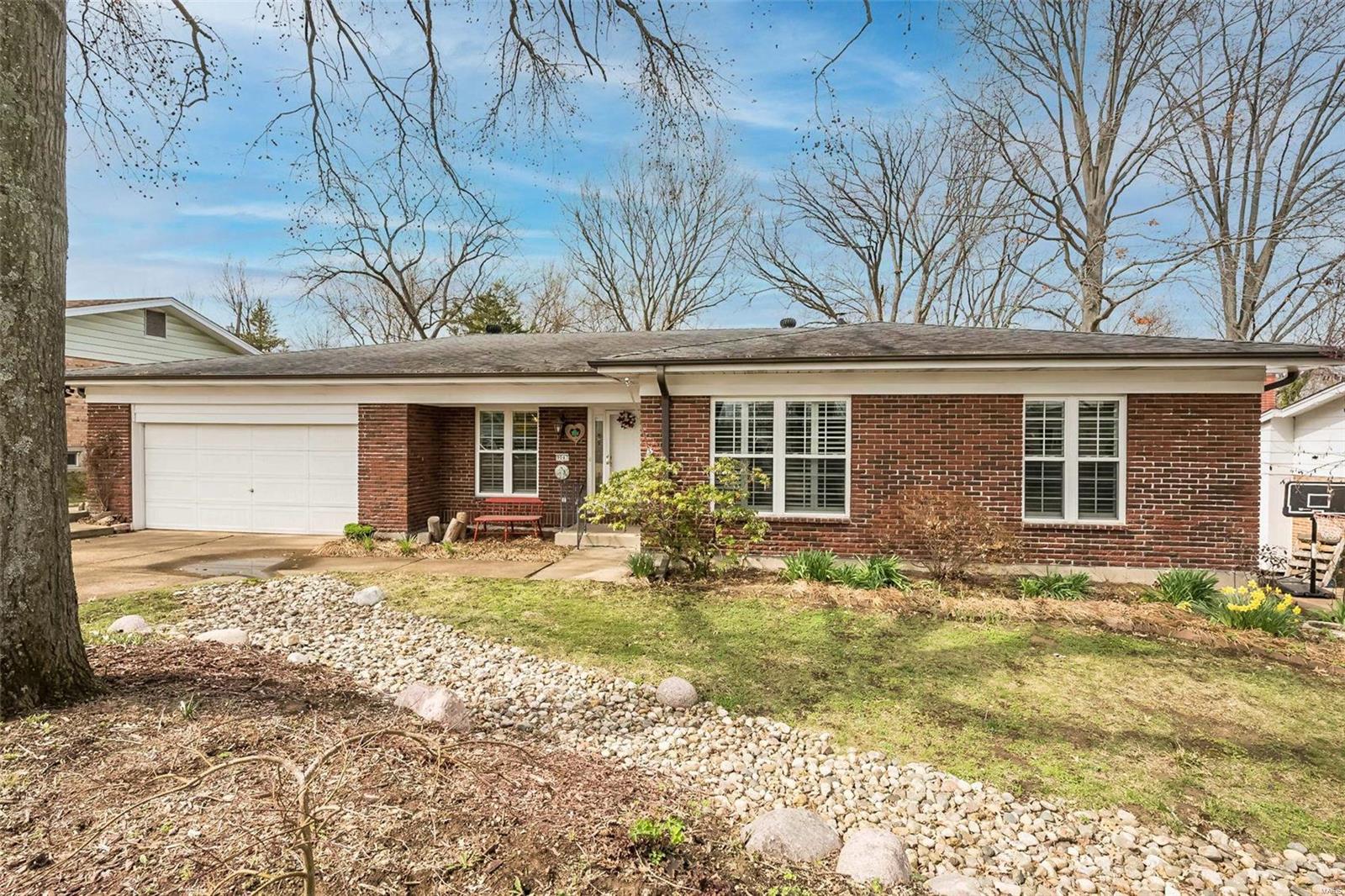 9047 Grant Farm Trail