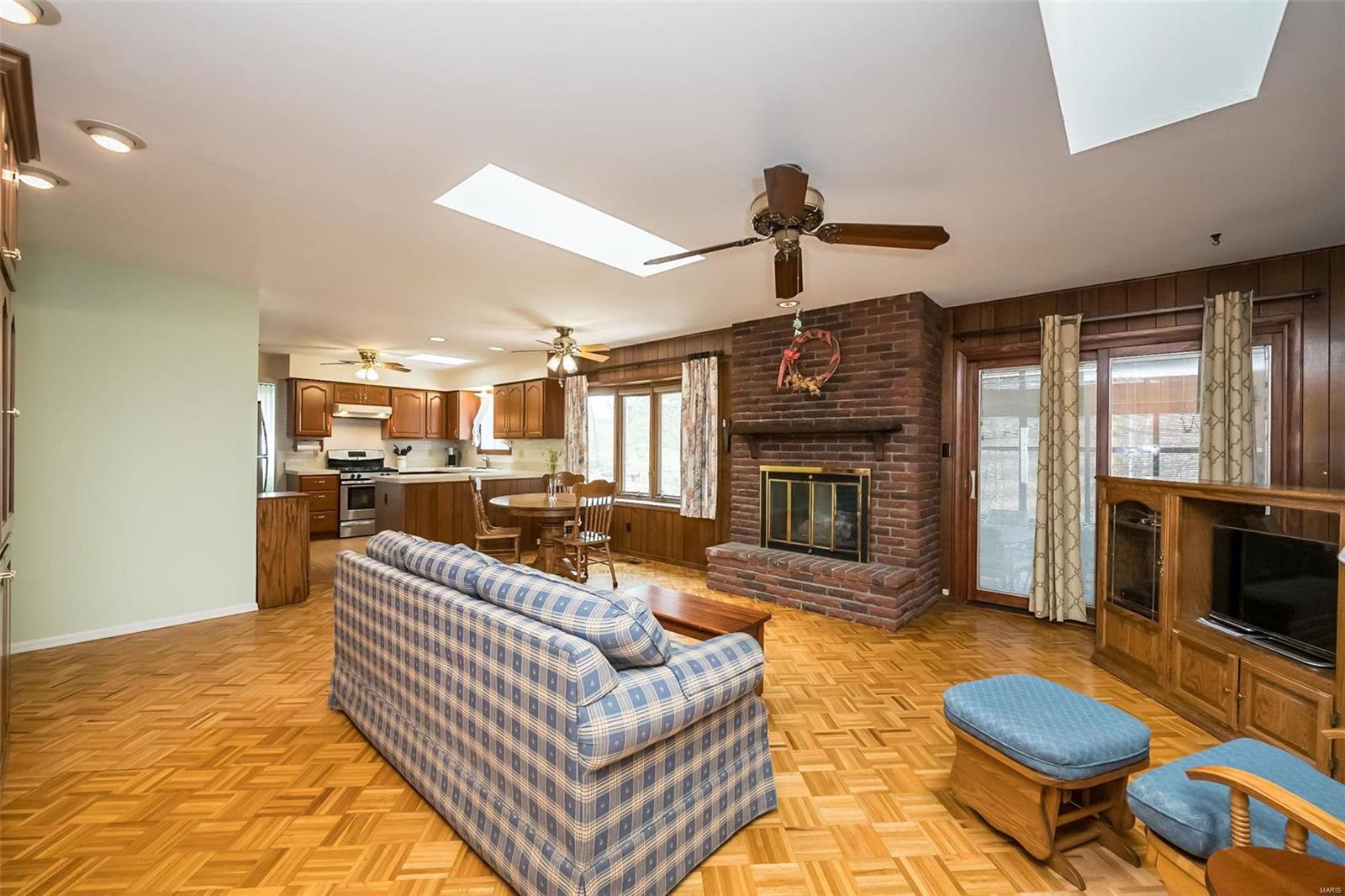 9047 Grant Farm Trail