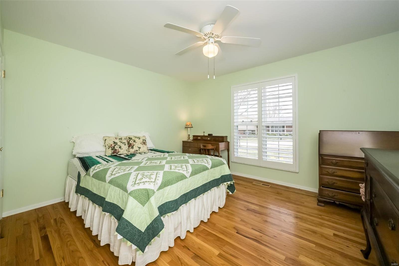 9047 Grant Farm Trail