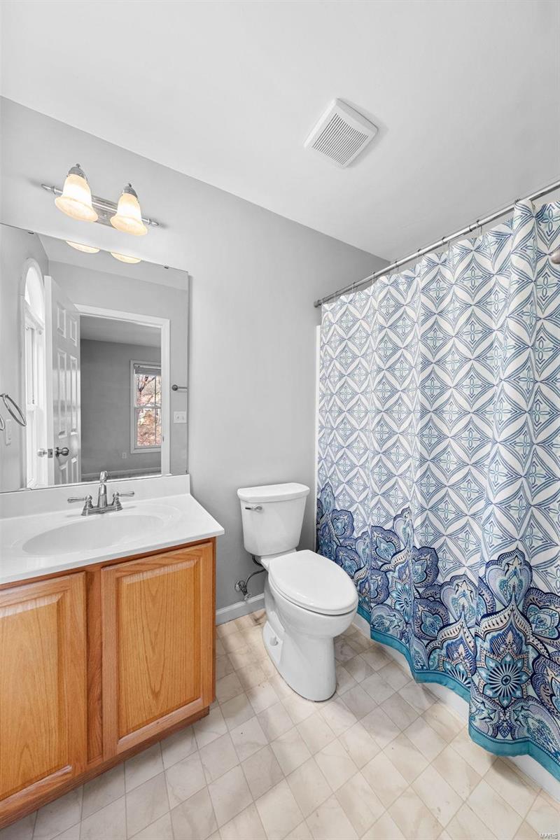 21 Marie Drive Unit: 2