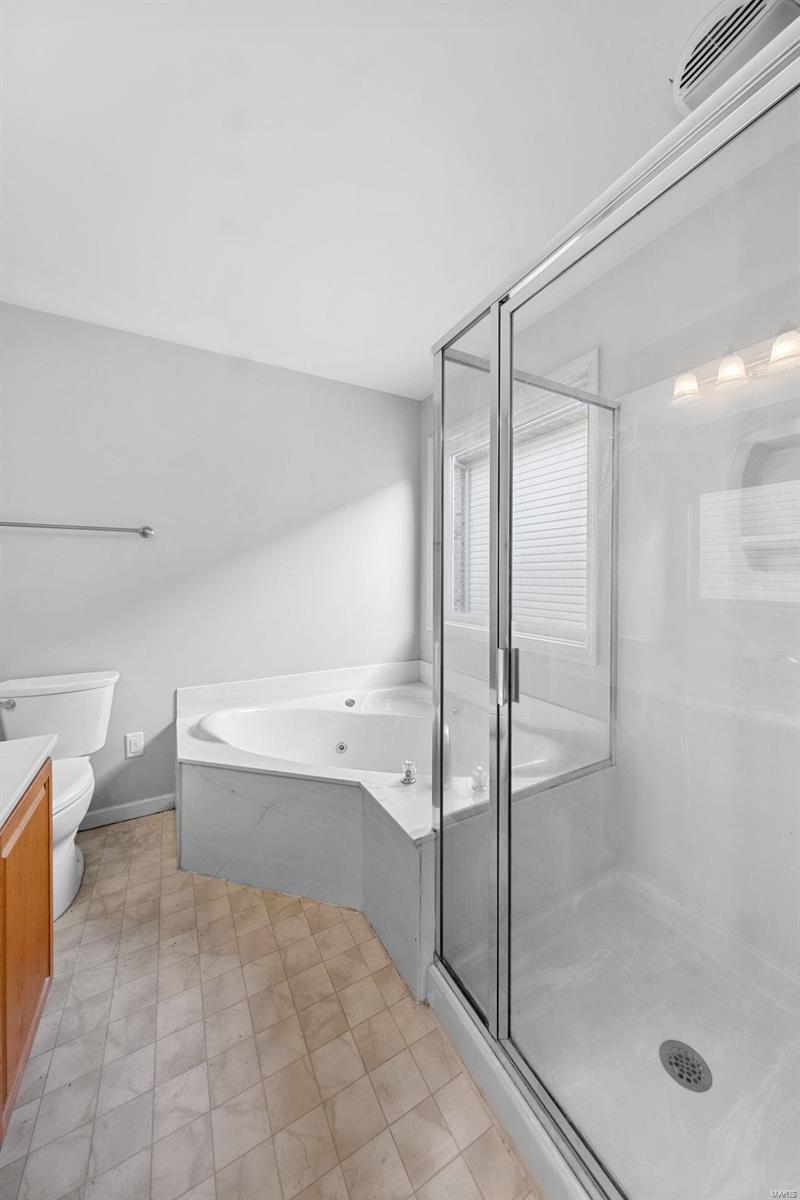 21 Marie Drive Unit: 2