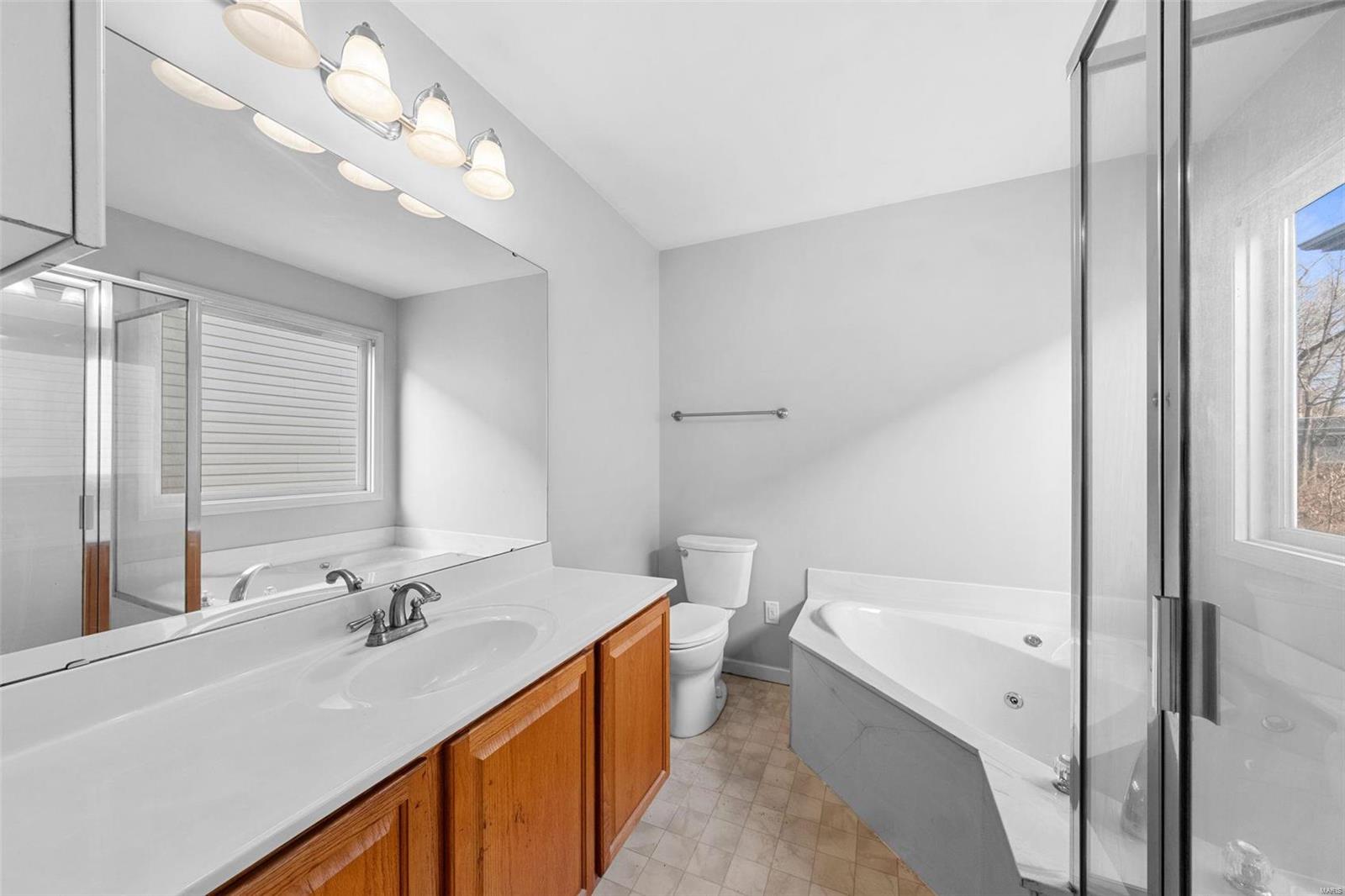 21 Marie Drive Unit: 2