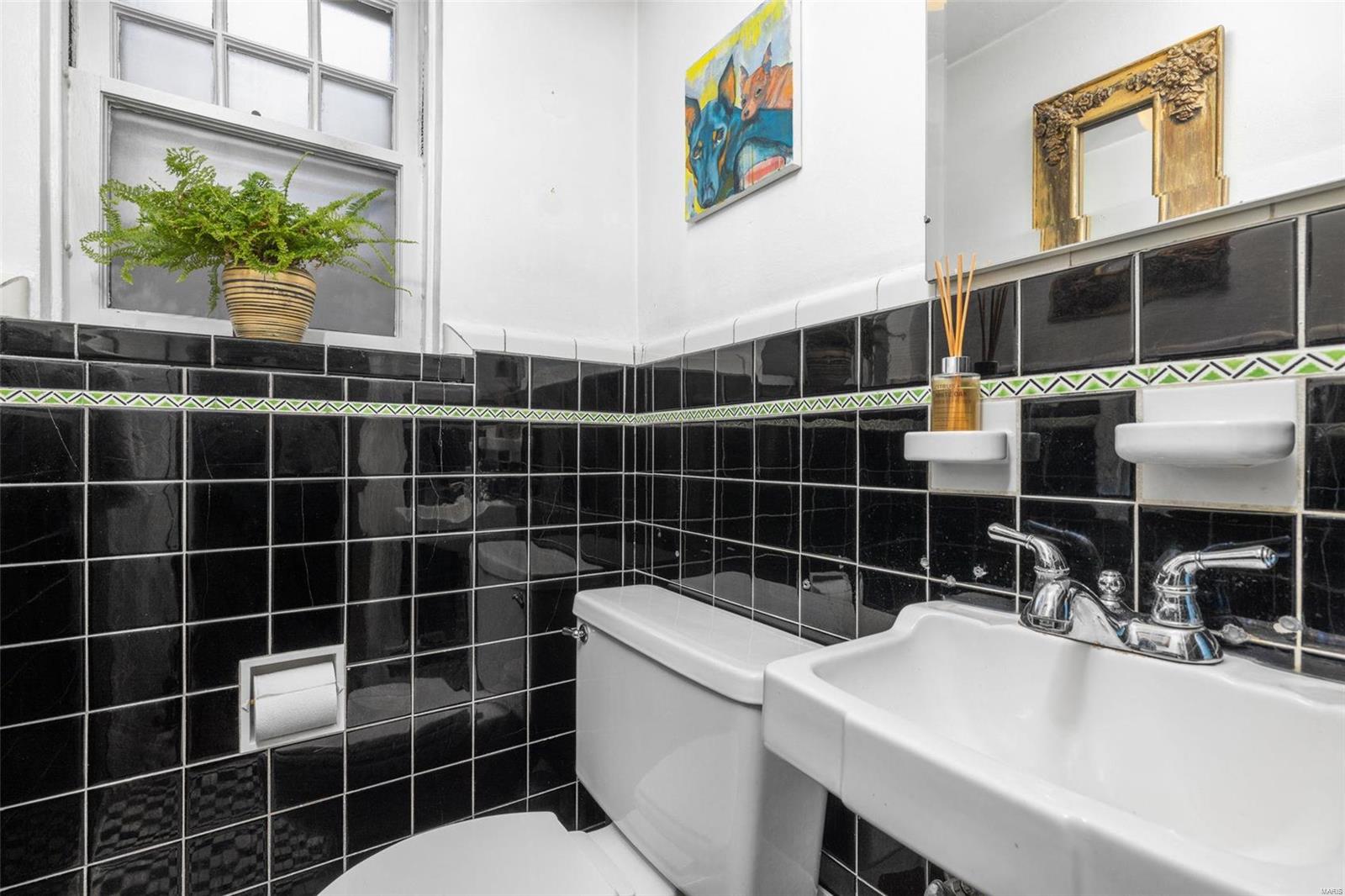 7129 Stanford Avenue