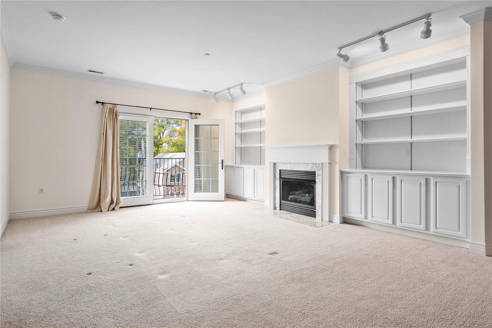 11299 Manchester Road Unit: 7