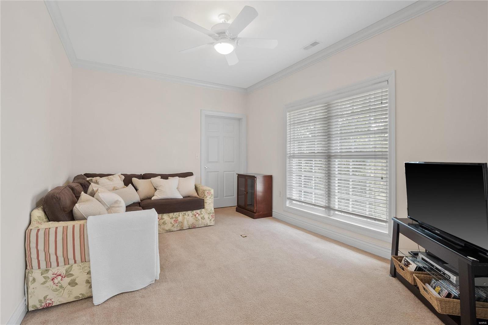 11299 Manchester Road Unit: 7