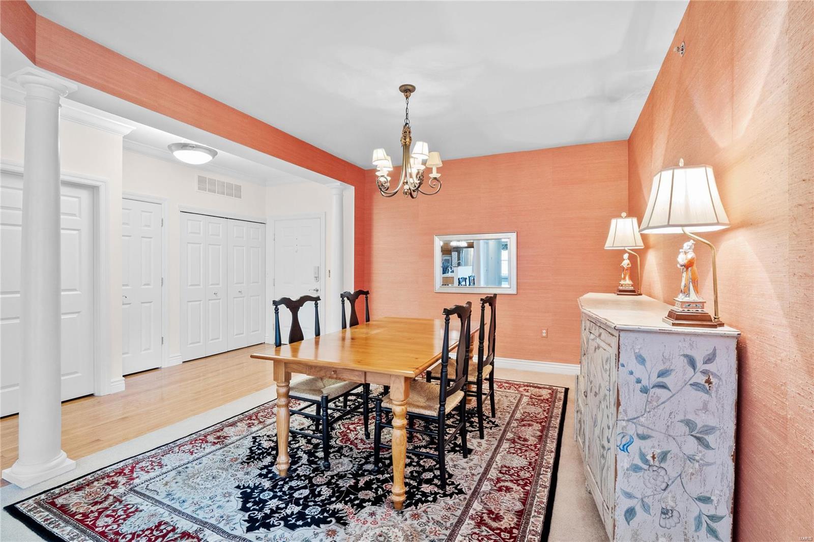 11299 Manchester Road Unit: 7