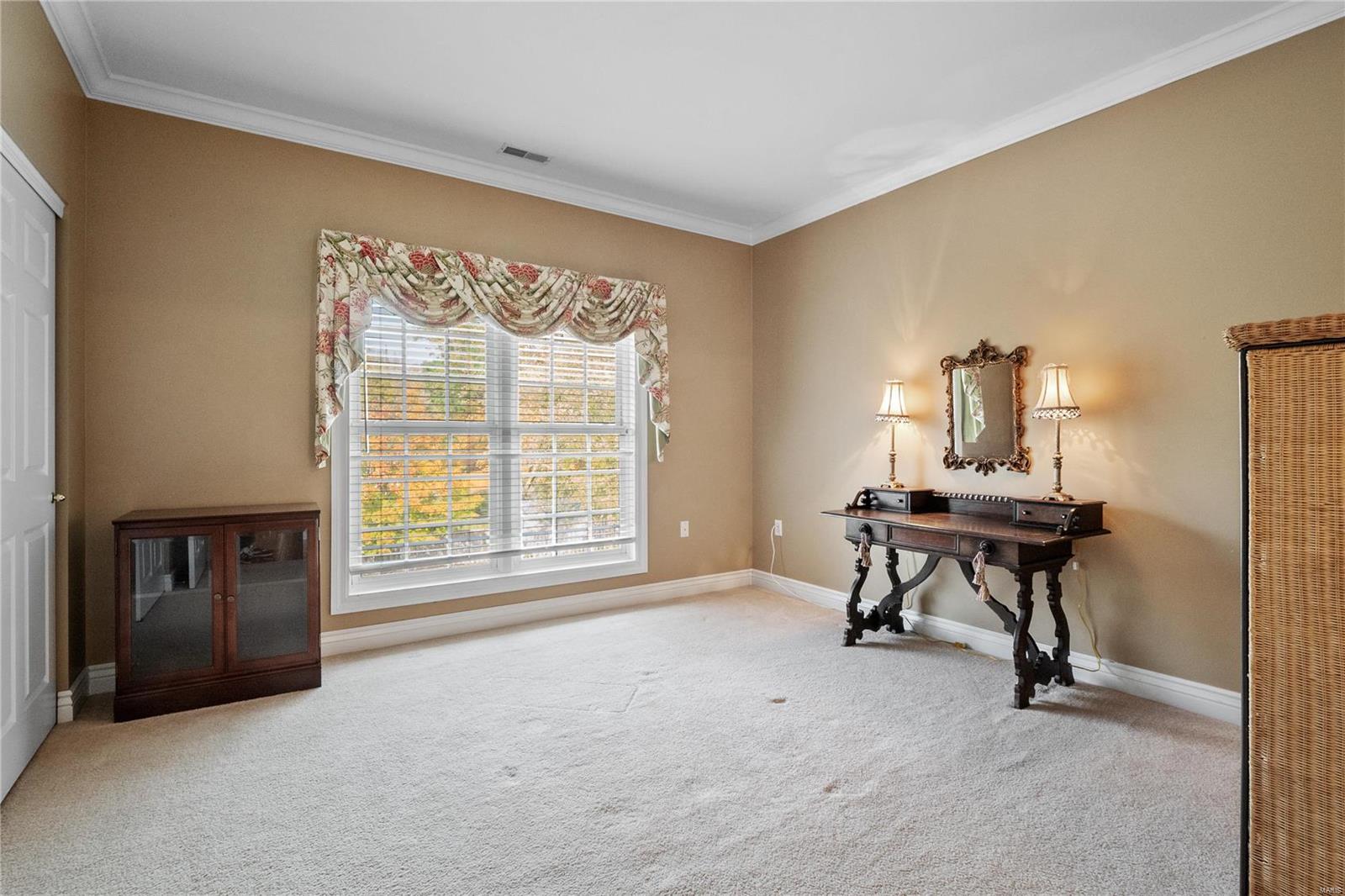 11299 Manchester Road Unit: 7