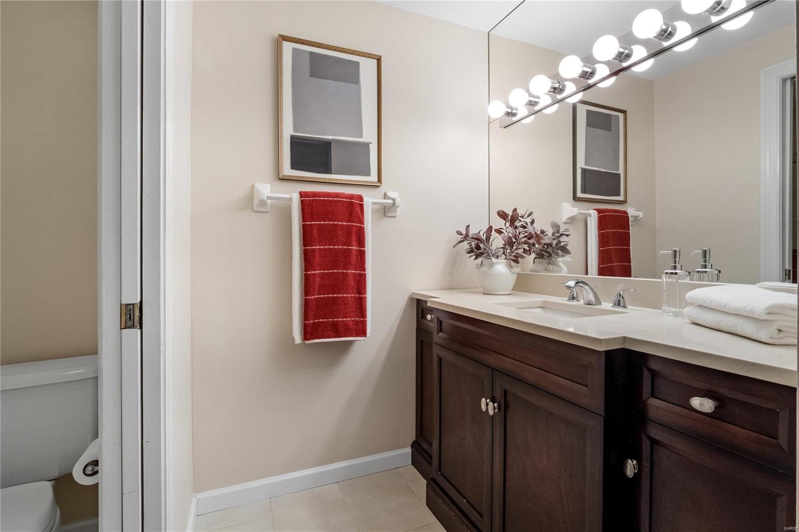 4256 Lindell Boulevard Unit: C