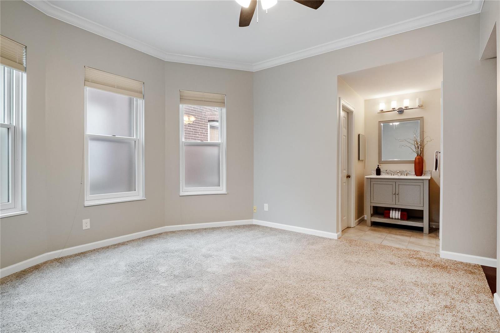 4256 Lindell Boulevard Unit: C