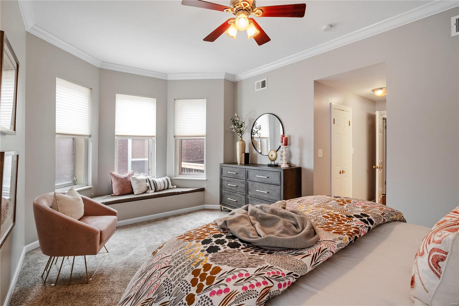 4256 Lindell Boulevard Unit: C