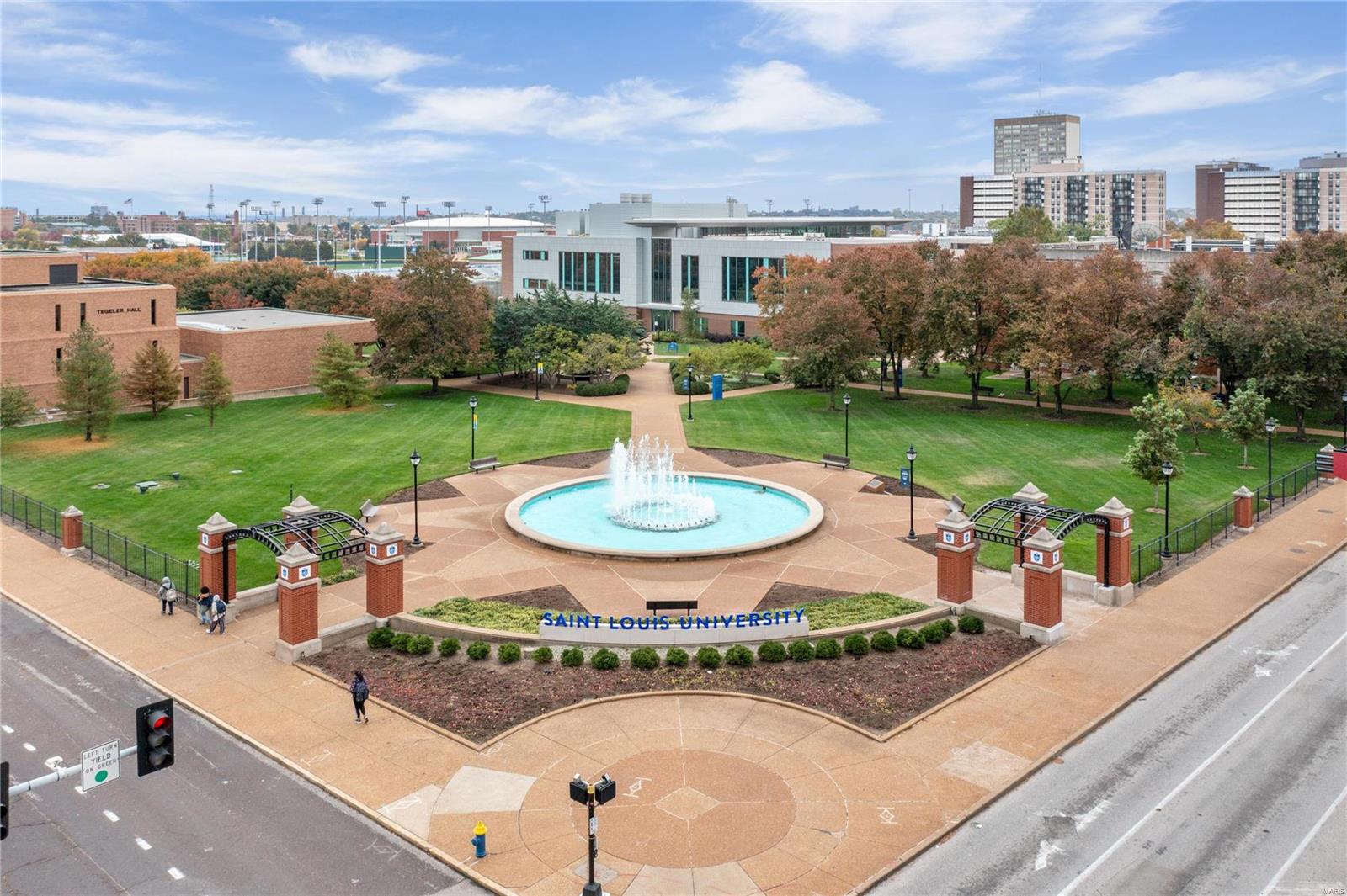 4256 Lindell Boulevard Unit: C