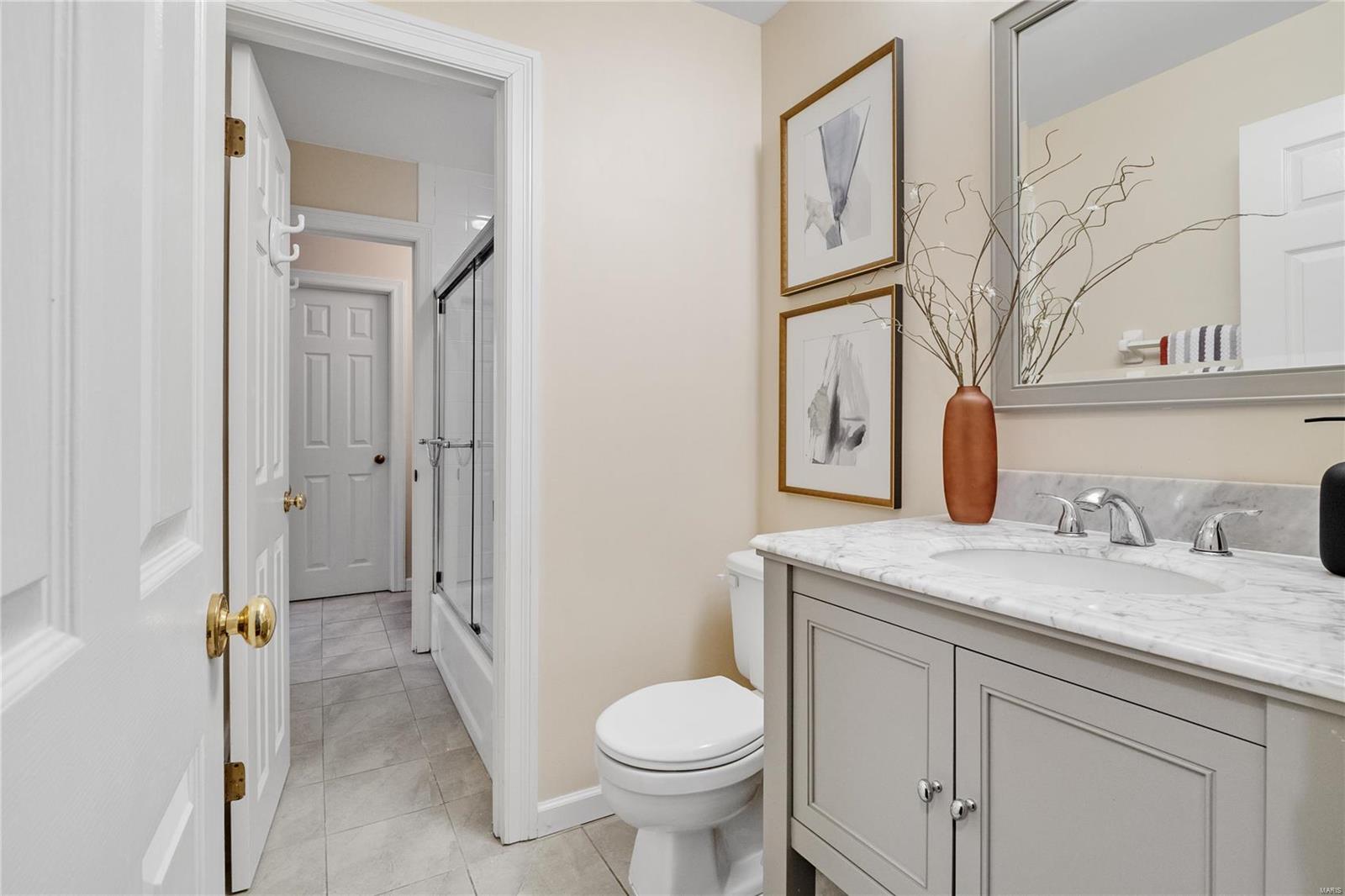 4256 Lindell Boulevard Unit: C