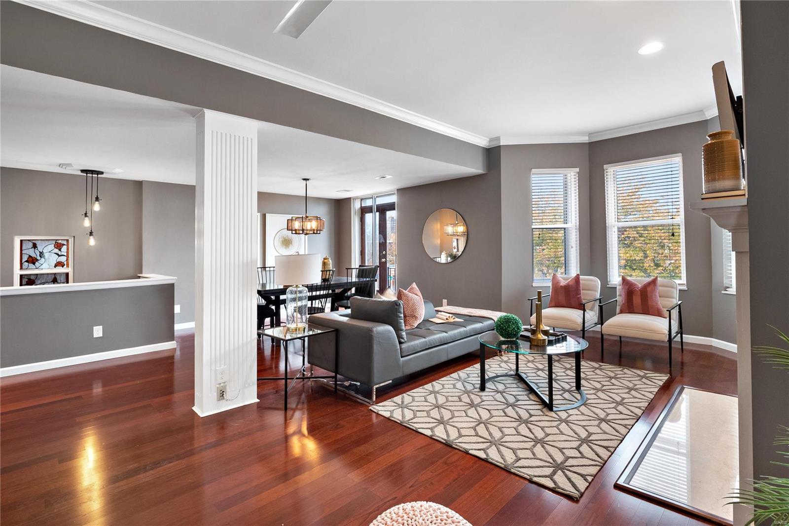 4256 Lindell Boulevard Unit: C