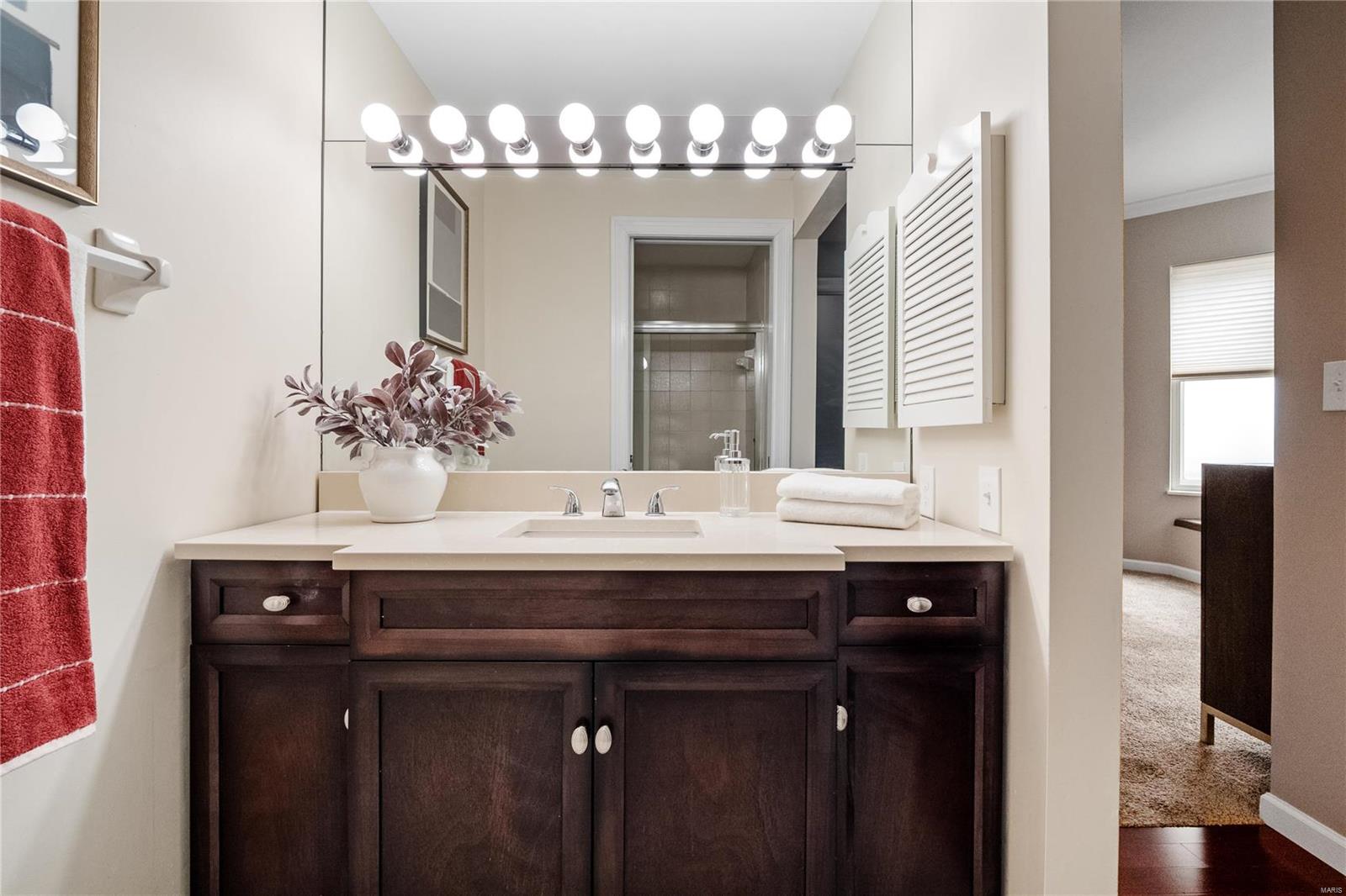 4256 Lindell Boulevard Unit: C