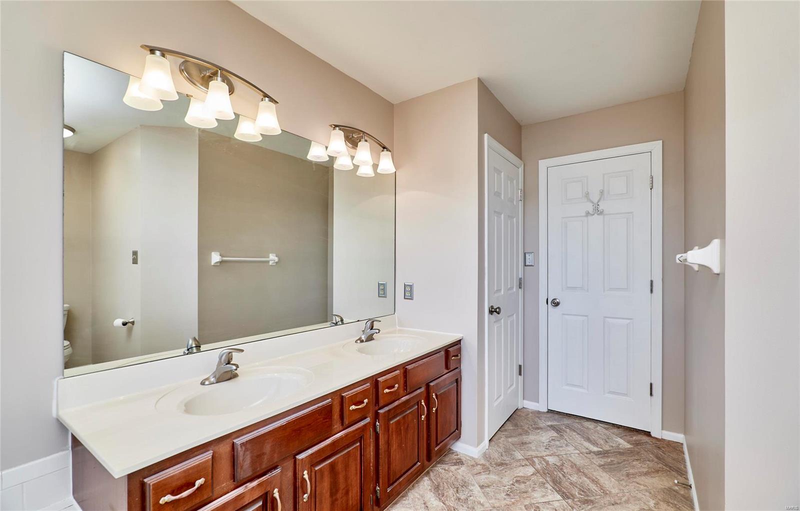 104 Westridge Parc Lane