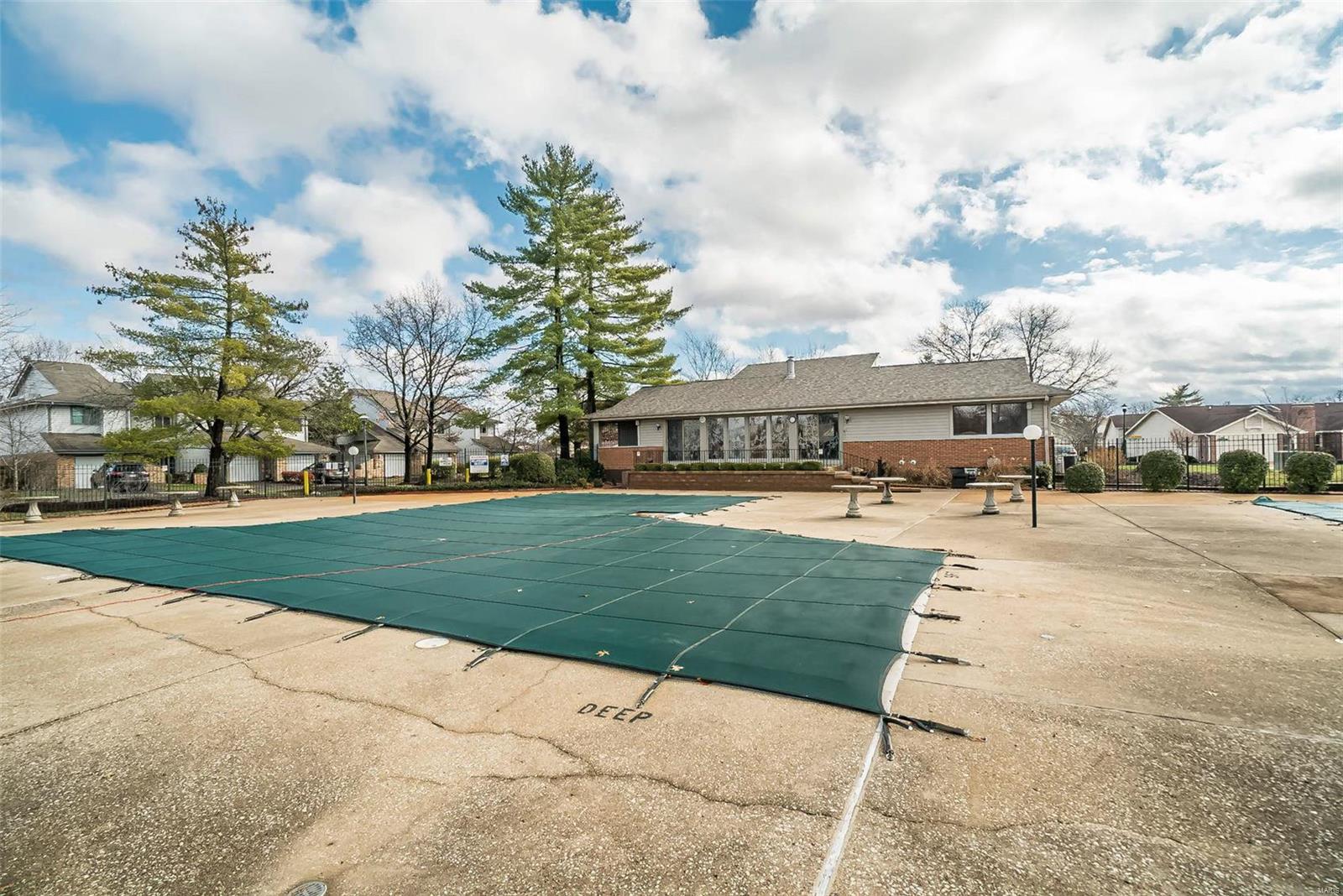 1322 Stone Run Drive