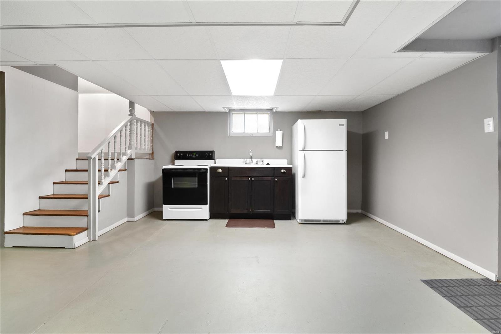 5825 Sutherland Avenue