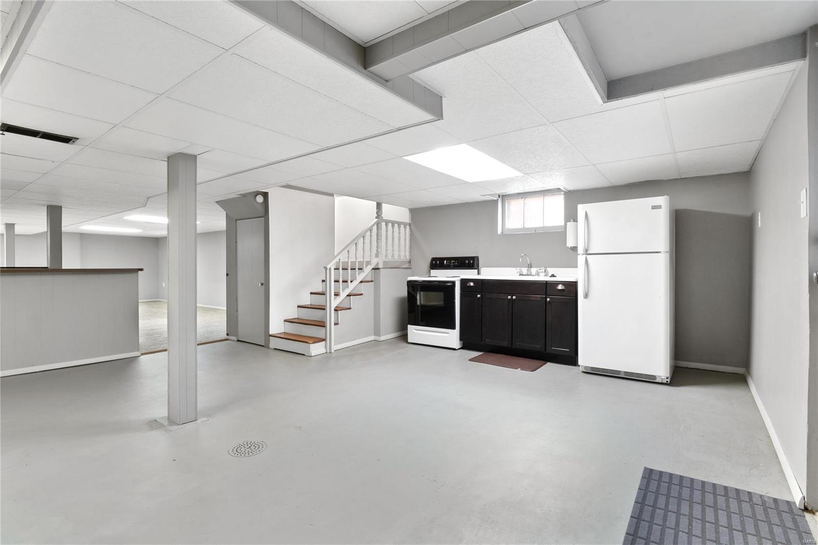 5825 Sutherland Avenue